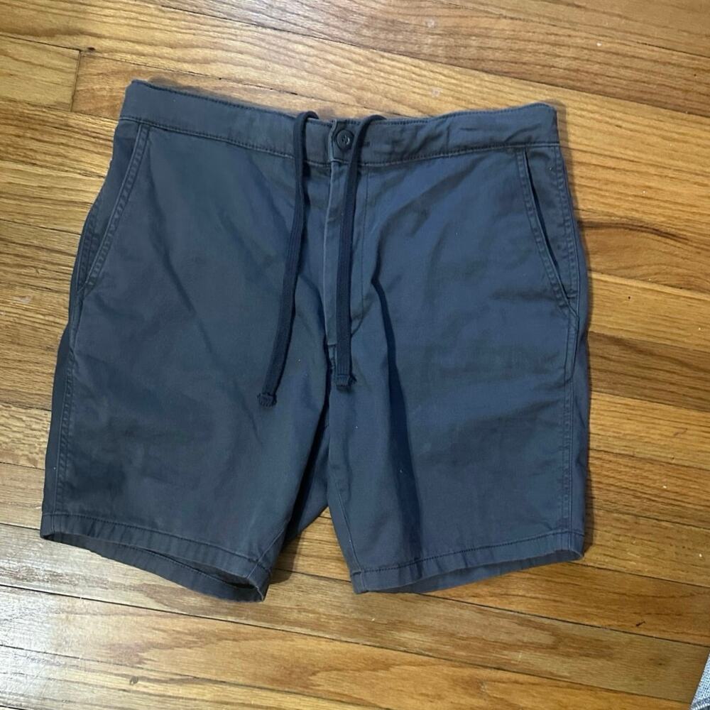Mutual Weave Grey Shorts
